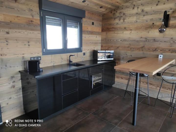 Chalet Neuf Avec Jacuzzi Privé, Vue Imprenable Sur Massif Des Vosges Belfahy